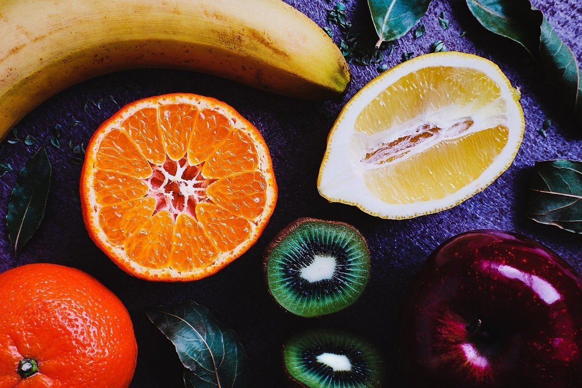 9 druhů ovoce na hubnutí, které jsou vhodné jako potraviny spalující tuky