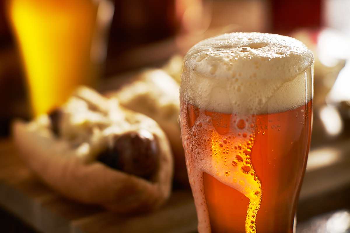 Jak rychle vychladit pivo a vypít ho v optimálním stavu