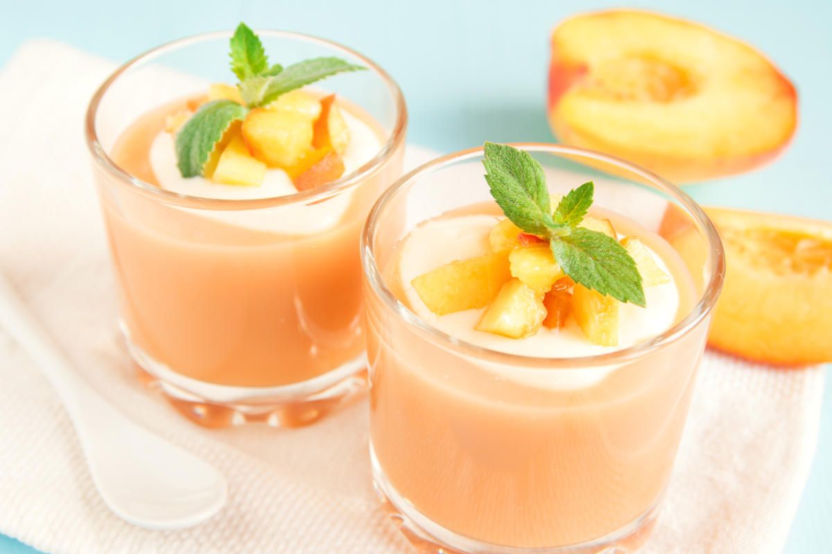 Ultralehký meruňkový mousse, ideální pro horké letní dny
