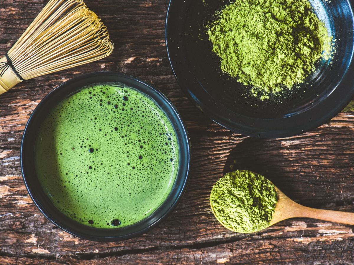 Proč všichni doporučují čaj matcha, co to je a jaké jsou jeho výhody