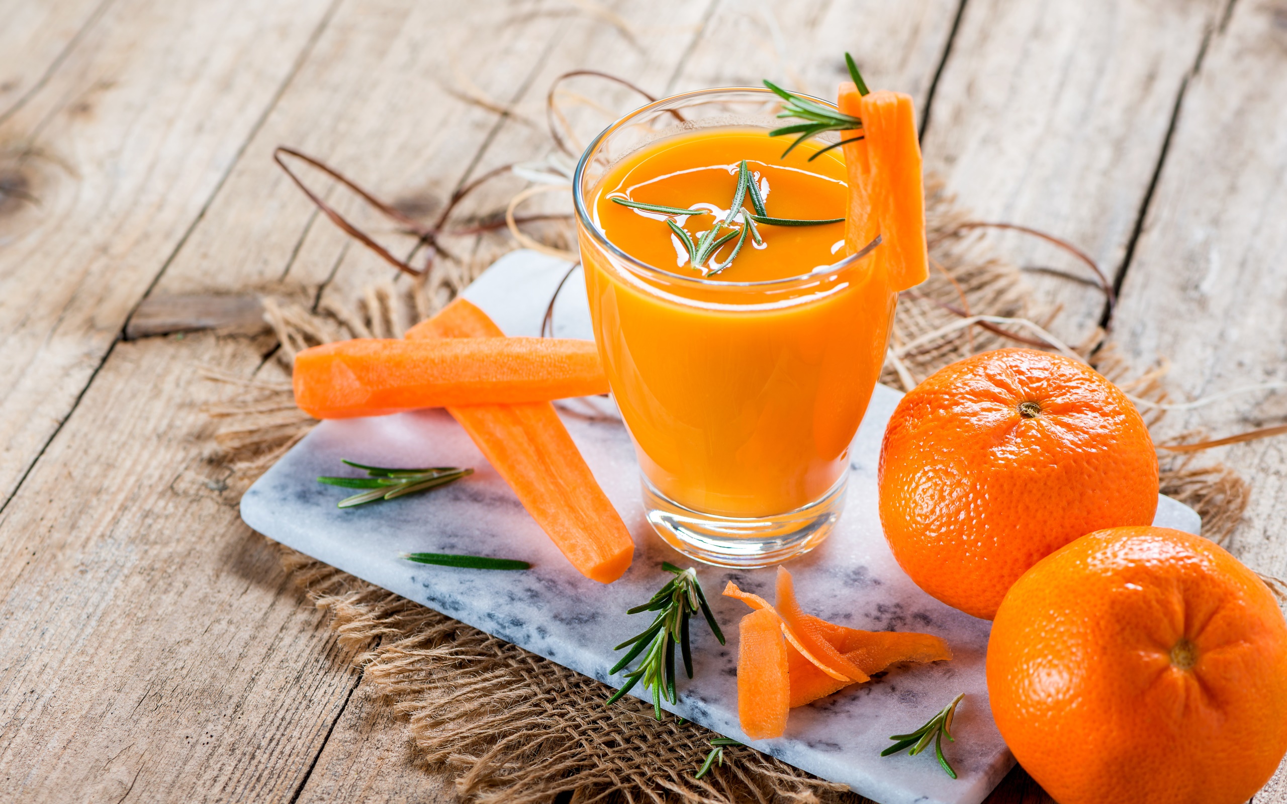 Recepty s pomerančem: jednoduché, voňavé a bohaté na vitamín C