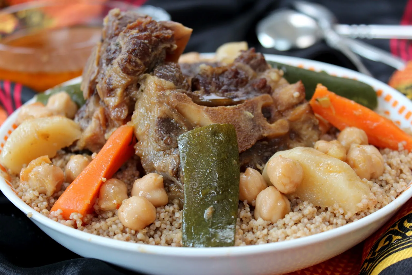 Tady je 10 nejlepších jídel světa podle jednoho z nejuznávanějších gastronomických průvodců: jedna země se opakuje se dvěma různými recepty