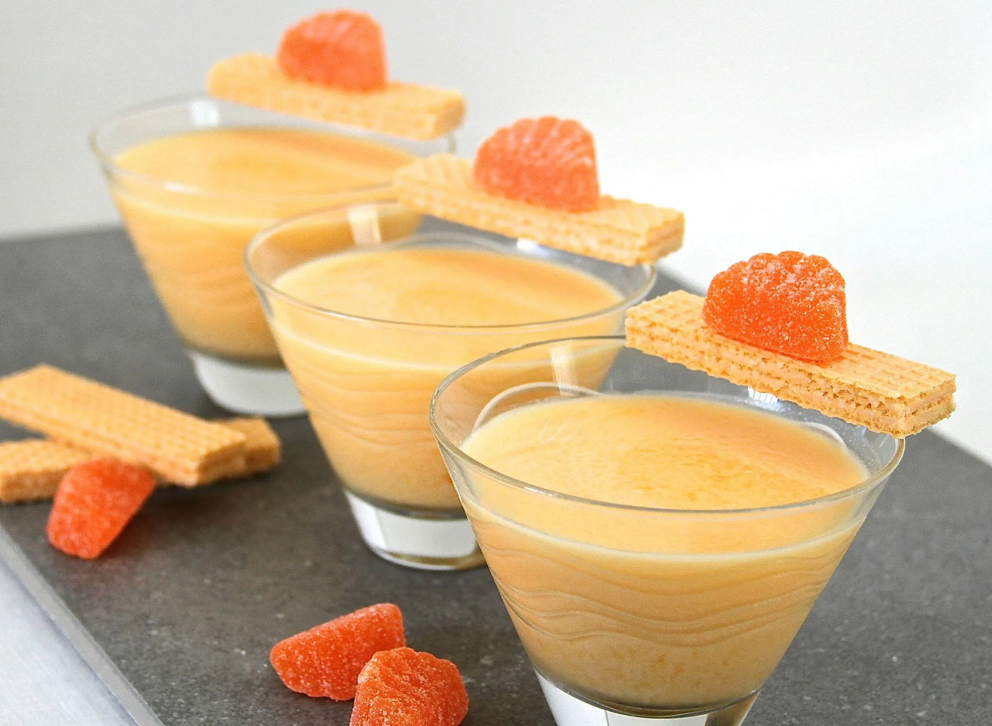 Ultralehký meruňkový mousse, ideální pro horké letní dny