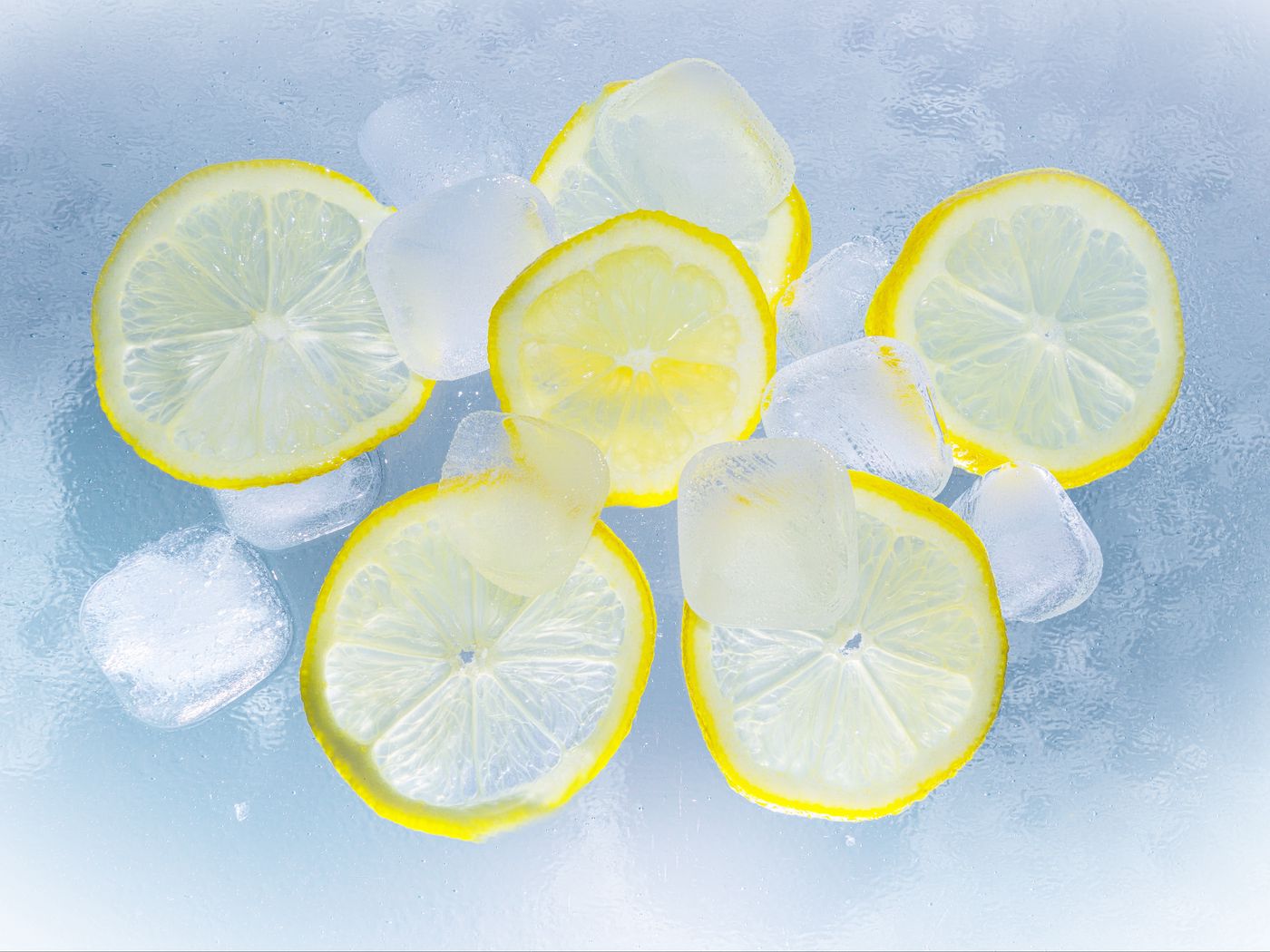 Chytré hospodyňky vždy mrazí citrony – tady je důvod, proč to dělají: lifehack, který by měl znát každý