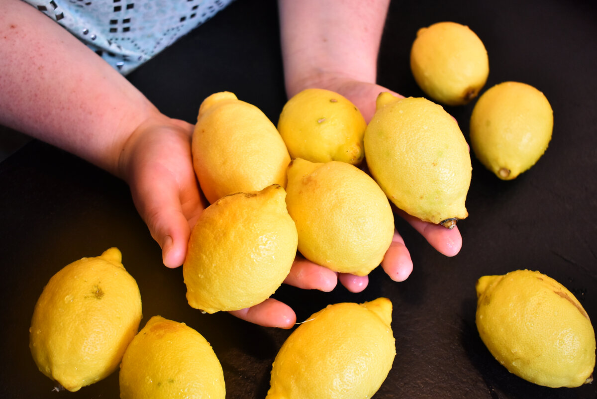 Citrony z těchto dvou zemí obsahují obrovské množství pesticidů, proto je lepší je v supermarketu nekupovat