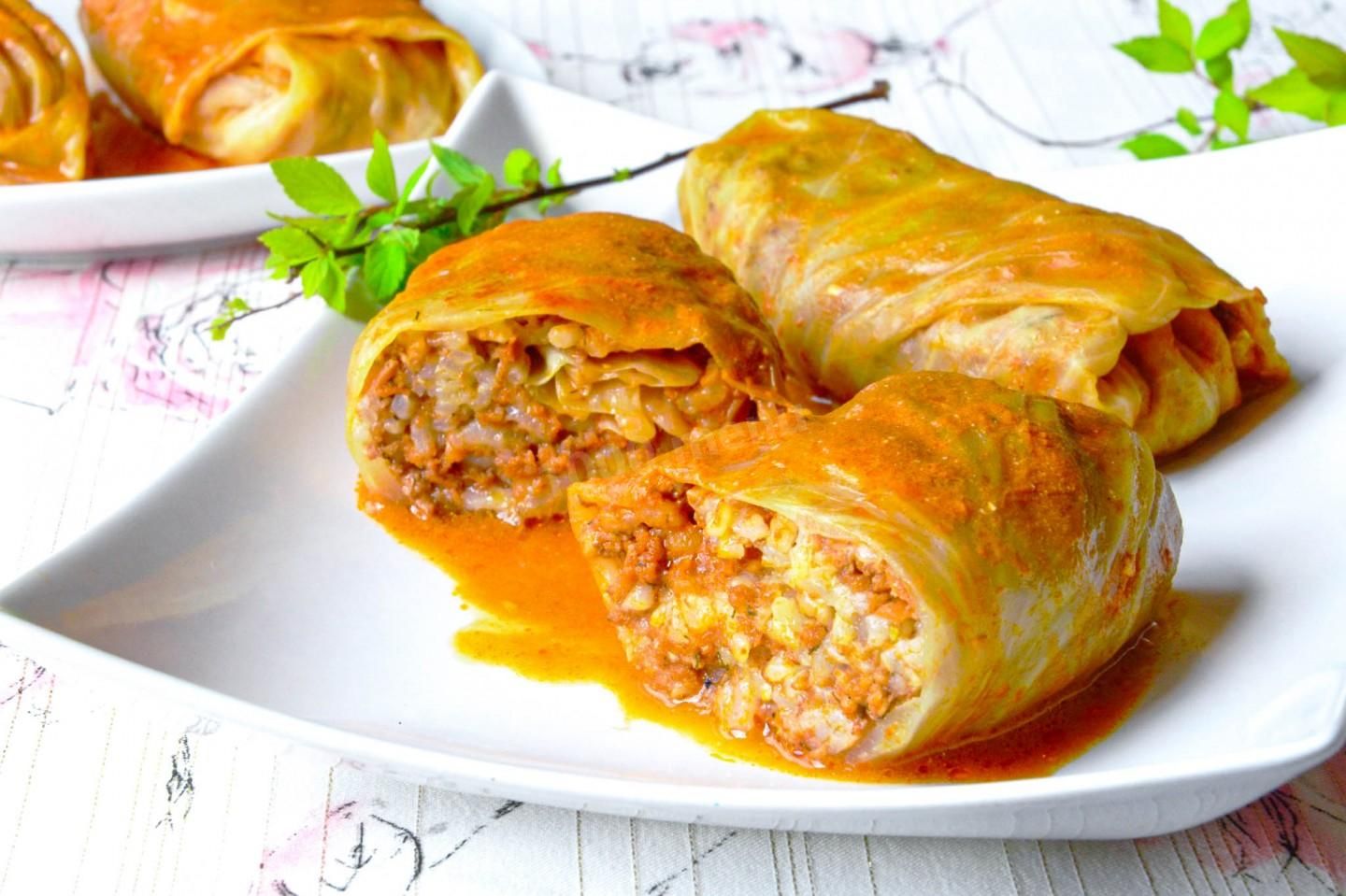 Tento recept na zelné rolky pochází z roku 1913. Dnes už je nikdo nejí, ale jejich chuť je opravdovým mistrovským dílem.